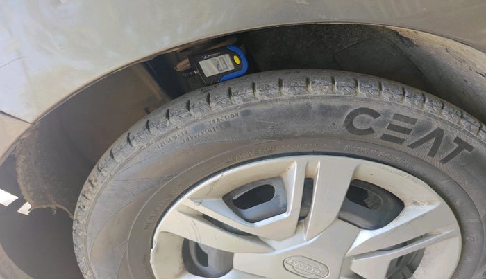 2017 Datsun Redi Go T (O), Petrol, Manual, 60,004 km, tyre