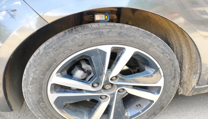 2024 Tata ALTROZ XZ CNG, CNG, Manual, 80,728 km, tyre