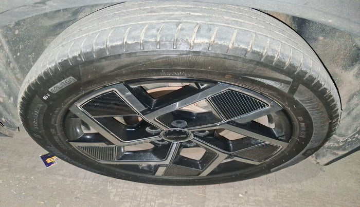 2023 BYD ATTO 3 EXTENDED RANGE, Electric, Automatic, 46,946 km, tyre