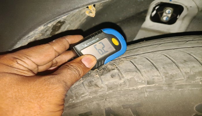 2025 Hyundai EXTER SX Tech 1.2 Petrol AMT, Petrol, Automatic, 2,417 km, tyre