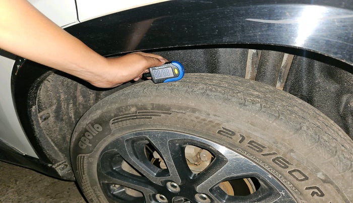 2023 Maruti Grand Vitara ZETA PLUS HYBRID ECVT DUAL TONE, Hybrid, Automatic, 84,988 km, tyre