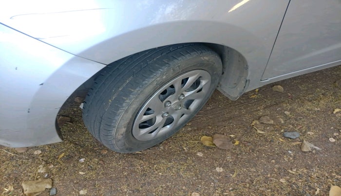 2017 Hyundai Grand i10 SPORTZ 1.2 KAPPA VTVT, Petrol, Manual, 60,669 km, tyre