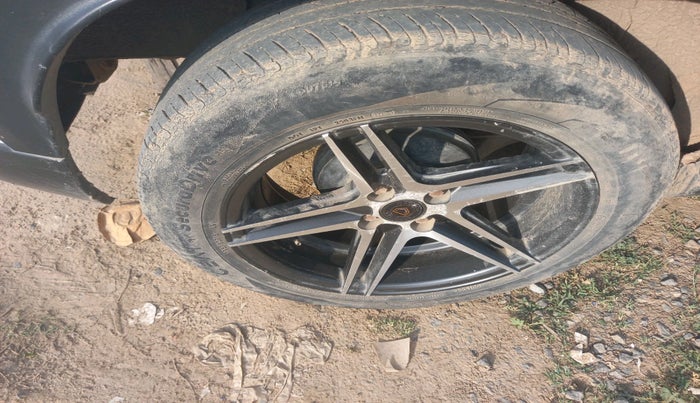 2021 Nissan MAGNITE XE, CNG, Manual, 61,171 km, tyre