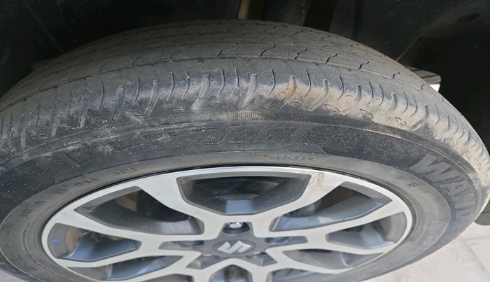 2023 Maruti XL6 ZETA AT, Petrol, Automatic, 80,934 km, tyre