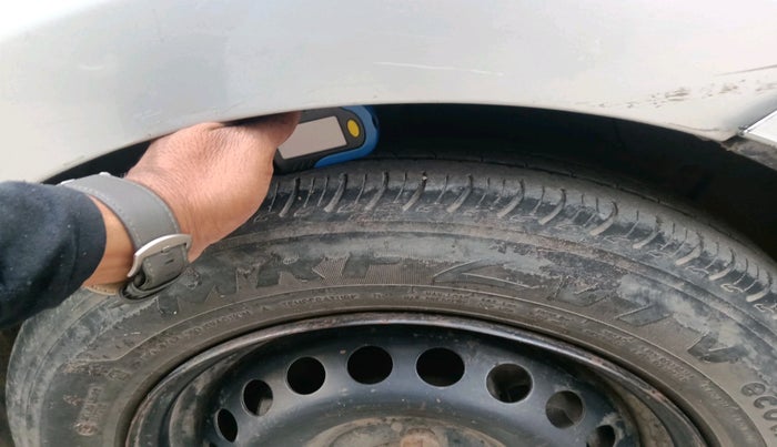 2016 Hyundai Grand i10 SPORTZ 1.1 CRDI, Diesel, Manual, 1,59,659 km, tyre