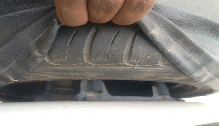 2019 Ford Ecosport TITANIUM 1.5L SPORTS(SUNROOF) DIESEL, Diesel, Manual, 66,596 km, tyre