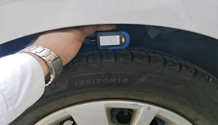 2013 Hyundai i20 MAGNA 1.2, Petrol, Manual, 56,495 km, tyre