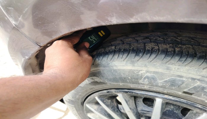 2017 Tata Tiago XZ PETROL, Petrol, Manual, 75,218 km, tyre