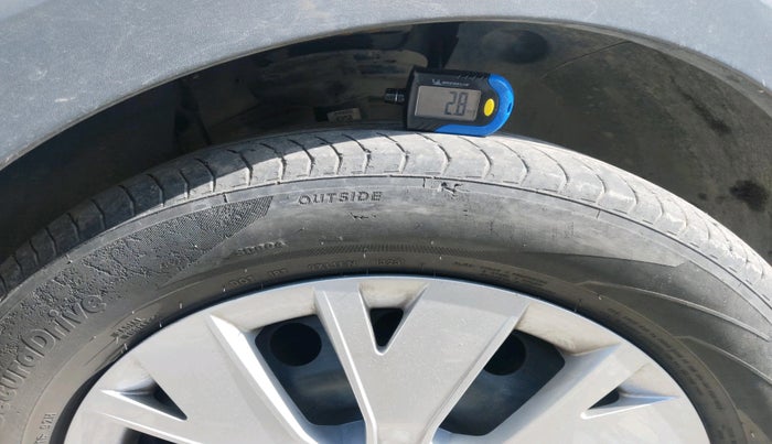 2023 Volkswagen TAIGUN COMFORTLINE 1.0 TSI MT, Petrol, Manual, 57,606 km, tyre