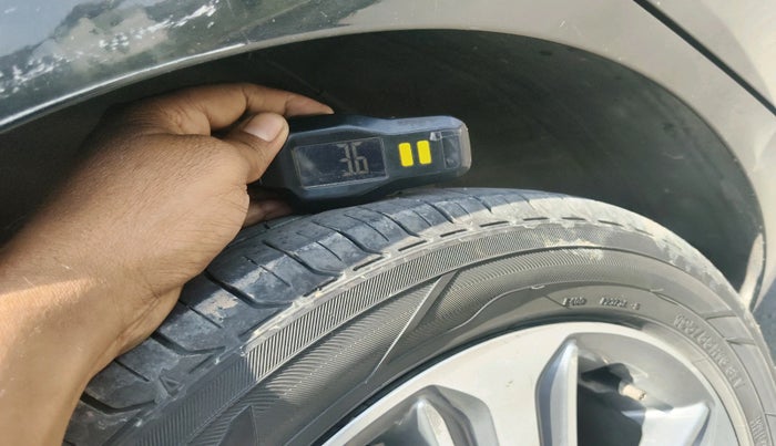 2018 Hyundai Verna 1.6 SX (O) CRDI MT, Diesel, Manual, 1,22,849 km, tyre