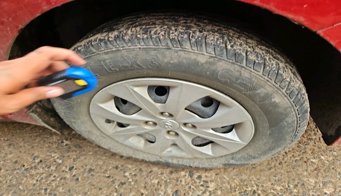 2018 Hyundai Elite i20 SPORTZ 1.4 CRDI, Diesel, Manual, 1,68,331 km, tyre