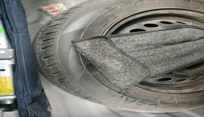 2014 Hyundai Grand i10 SPORTZ 1.2 KAPPA VTVT, Petrol, Manual, 97,145 km, tyre