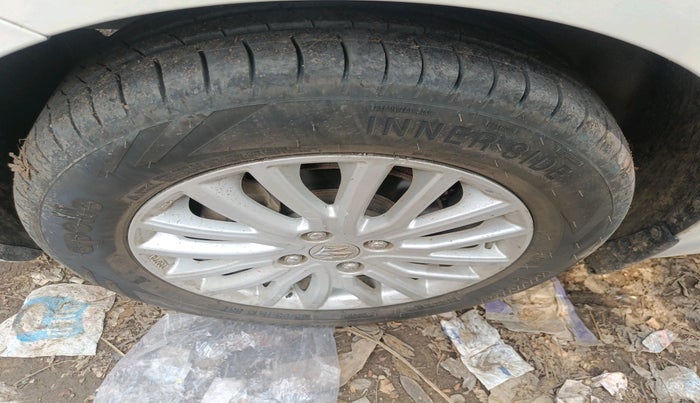 2020 Maruti Dzire ZXI, CNG, Manual, 1,04,228 km, tyre