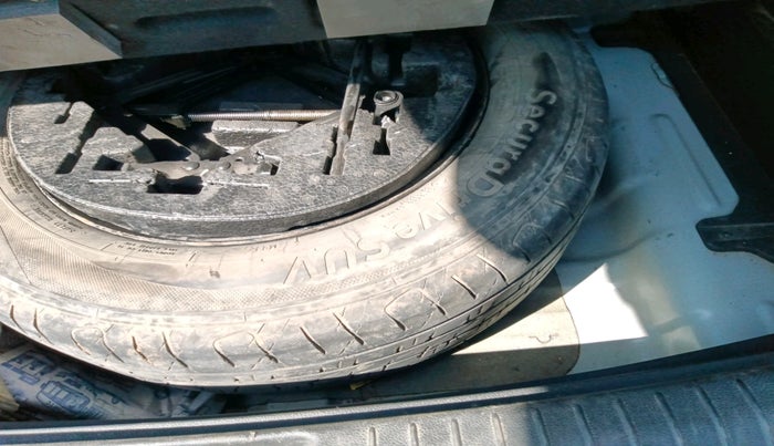 2017 Hyundai Creta E PLUS 1.4 DIESEL, Diesel, Manual, 1,23,275 km, tyre