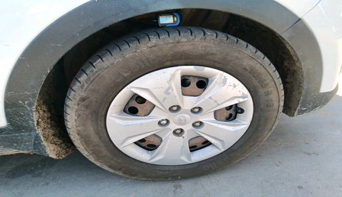 2017 Hyundai Creta E PLUS 1.4 DIESEL, Diesel, Manual, 1,23,275 km, tyre