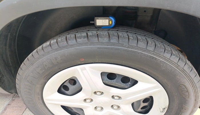 2019 KIA SELTOS HTK 1.5 PETROL, Petrol, Manual, 67,974 km, tyre