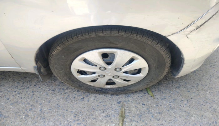 2011 Hyundai i10 MAGNA 1.2, Petrol, Manual, 32,053 km, tyre