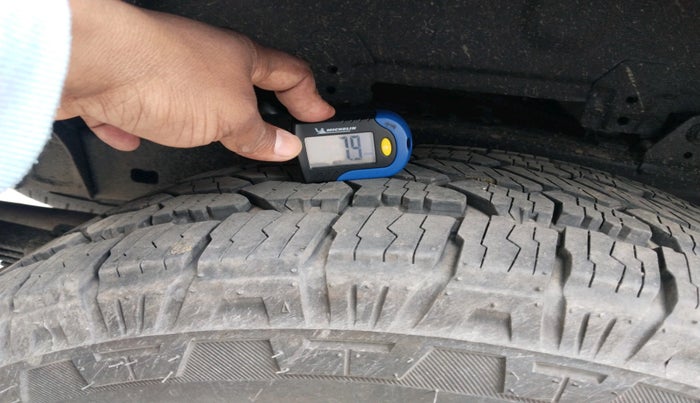 2022 Toyota HILUX HIGH 4X4 AT, Diesel, Automatic, 78,124 km, tyre