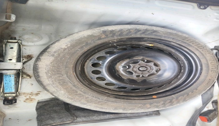 2018 Hyundai Grand i10 SPORTZ 1.2 KAPPA VTVT, Petrol, Manual, 53,680 km, tyre