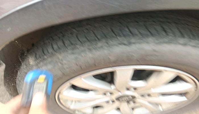 2020 Mahindra XUV500 W9, Diesel, Manual, 50,395 km, tyre