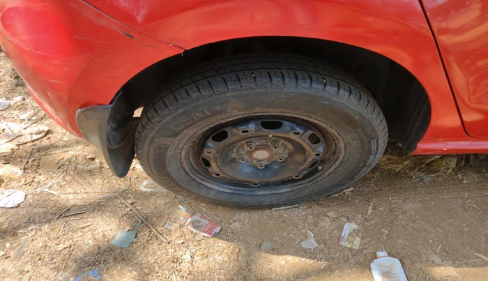 2011 Volkswagen Polo COMFORTLINE 1.2L PETROL, Petrol, Manual, 99,866 km, tyre