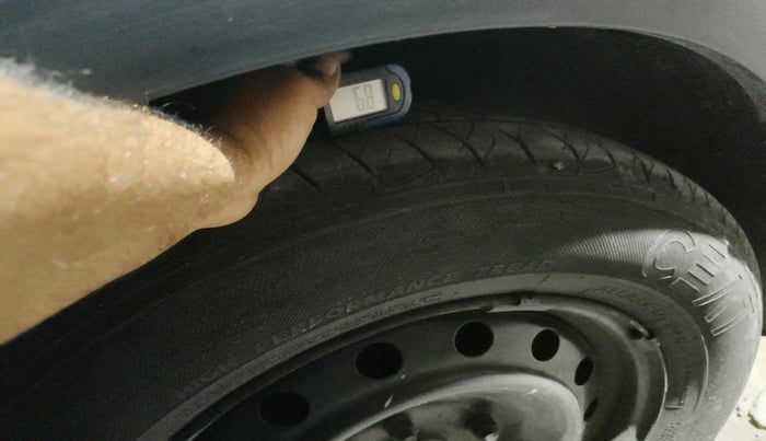 2019 Mahindra XUV500 W7, Diesel, Manual, 61,805 km, tyre