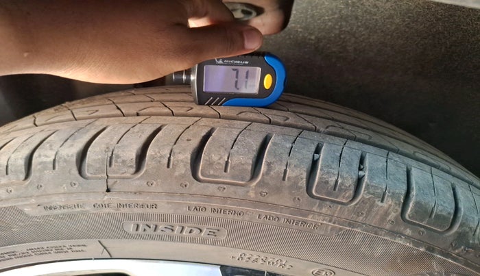 2024 MG HECTOR PLUS SHARP PRO 1.5 PETROL TURBO CVT 7 STR, Petrol, Automatic, 18,449 km, tyre