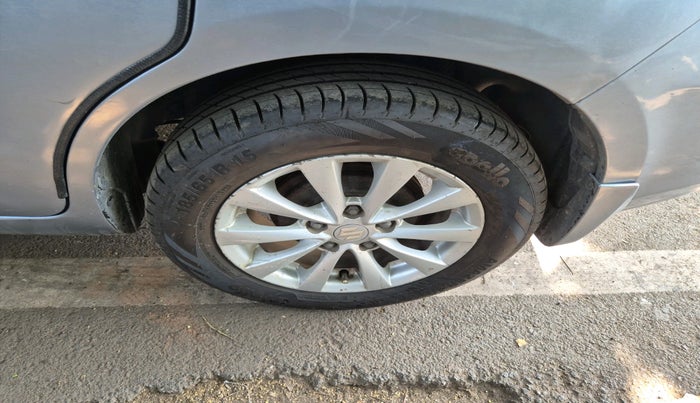 2012 Maruti Ertiga ZDI, Diesel, Manual, 1,18,639 km, tyre