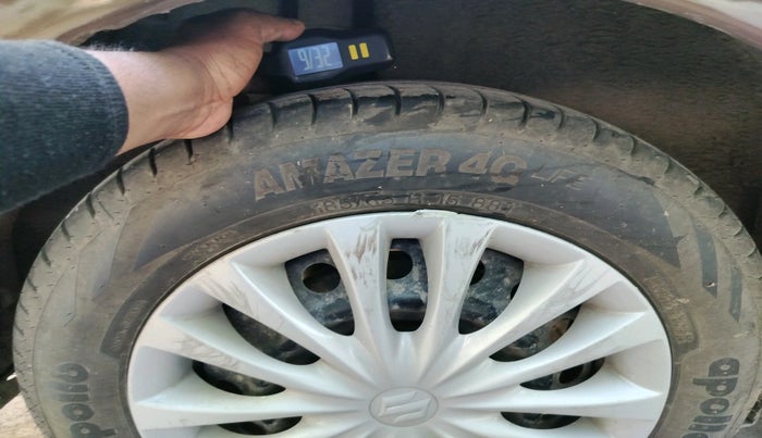 2015 Maruti Ciaz VXI+, CNG, Manual, 70,148 km, tyre