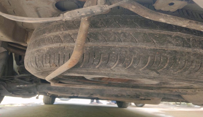 2012 Maruti Ertiga VDI, Diesel, Manual, 1,22,138 km, tyre