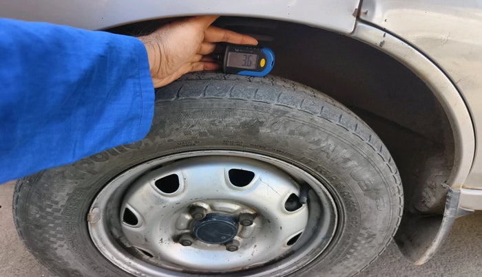 2014 Maruti Eeco 5 STR WITH A/C+HTR, CNG, Manual, 2,58,185 km, tyre