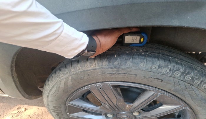 2020 Renault Kwid CLIMBER 1.0 (O), Petrol, Manual, 21,964 km, tyre