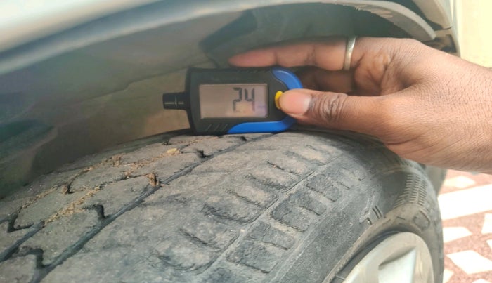 2018 Maruti Alto K10 VXI (O) AMT, Petrol, Automatic, 31,695 km, tyre