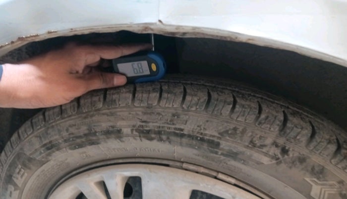 2012 Maruti Swift VXI, Petrol, Manual, 59,998 km, tyre