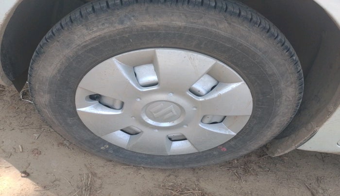 2021 Maruti Swift LXI, Petrol, Manual, 14,819 km, tyre