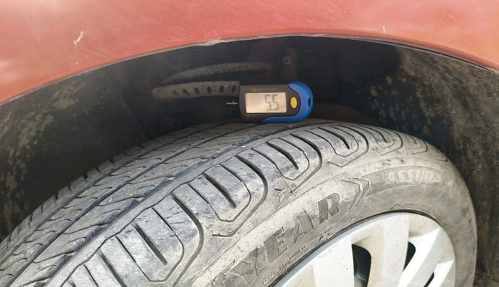 2014 Volkswagen Polo COMFORTLINE 1.2L PETROL, Petrol, Manual, 50,799 km, tyre