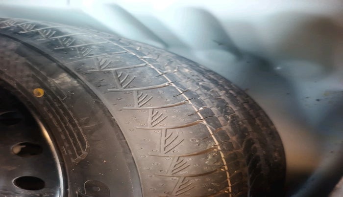 2025 Maruti Grand Vitara DELTA SMART HYBRID, Petrol, Manual, 3,029 km, tyre