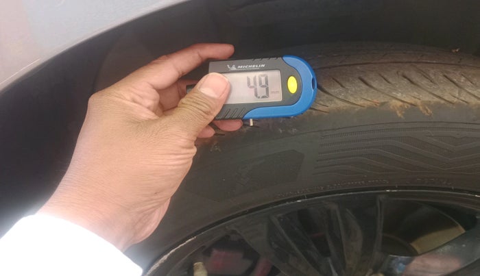 2016 Chevrolet Cruze LTZ AT, Diesel, Automatic, 54,061 km, tyre