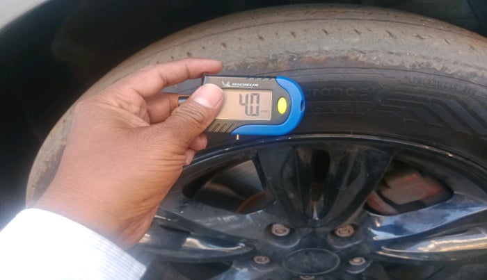 2016 Chevrolet Cruze LTZ AT, Diesel, Automatic, 54,061 km, tyre