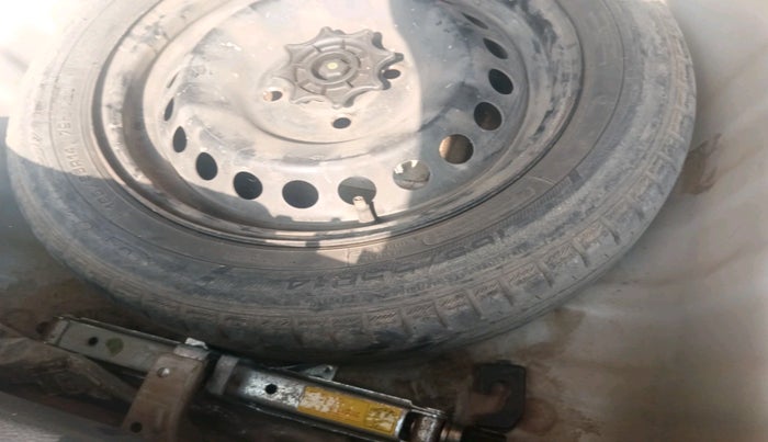 2013 Hyundai Grand i10 SPORTZ 1.2 KAPPA VTVT, Petrol, Manual, 1,10,032 km, tyre