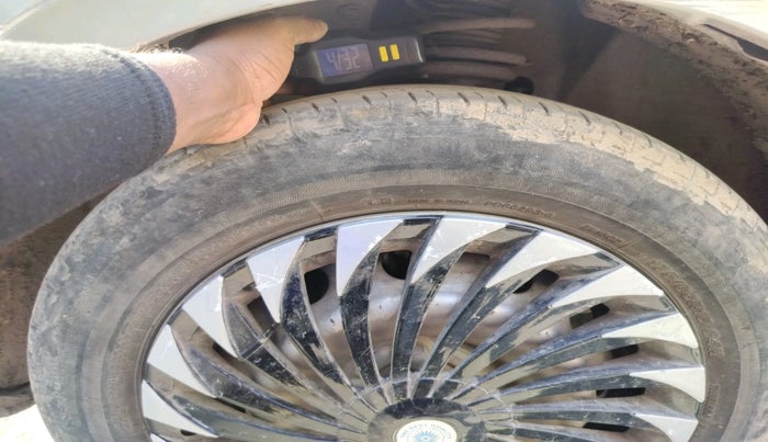 2022 Maruti IGNIS SIGMA 1.2, CNG, Manual, 46,019 km, tyre