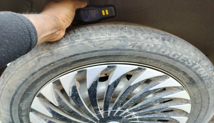 2022 Maruti IGNIS SIGMA 1.2, CNG, Manual, 46,019 km, tyre