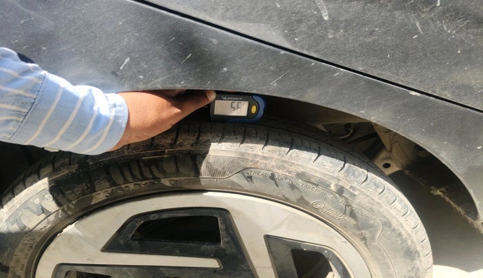 2023 Hyundai AURA S 1.2 CNG, CNG, Manual, 69,088 km, tyre