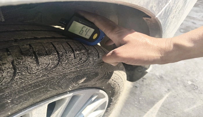 2025 Honda Amaze 1.2L I-VTEC VX CVT, Petrol, Automatic, 5,121 km, tyre