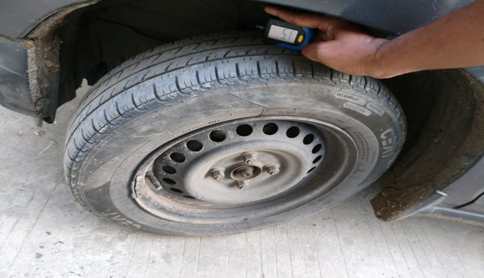 2020 Maruti S PRESSO VXI, CNG, Manual, 2,07,751 km, tyre