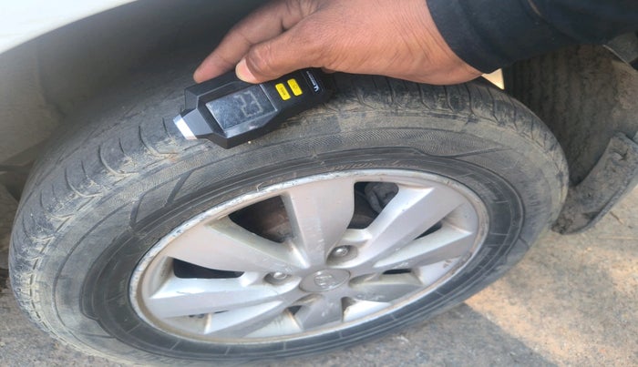 2013 Hyundai i20 SPORTZ 1.4 CRDI, Diesel, Manual, 1,16,834 km, tyre