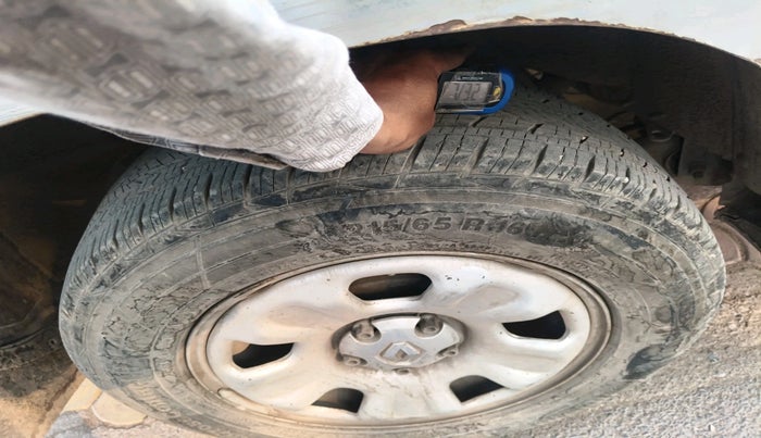 2014 Renault Duster RXE PETROL, Petrol, Manual, 1,13,758 km, tyre