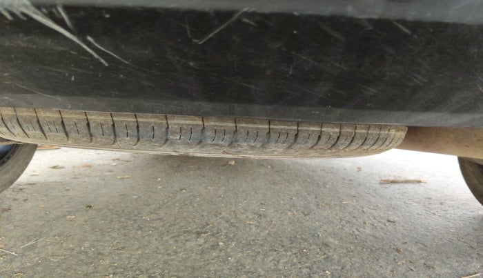 2022 KIA CARENS PRESTIGE PLUS 1.4 PETROL 7 STR, Petrol, Manual, 36,683 km, tyre