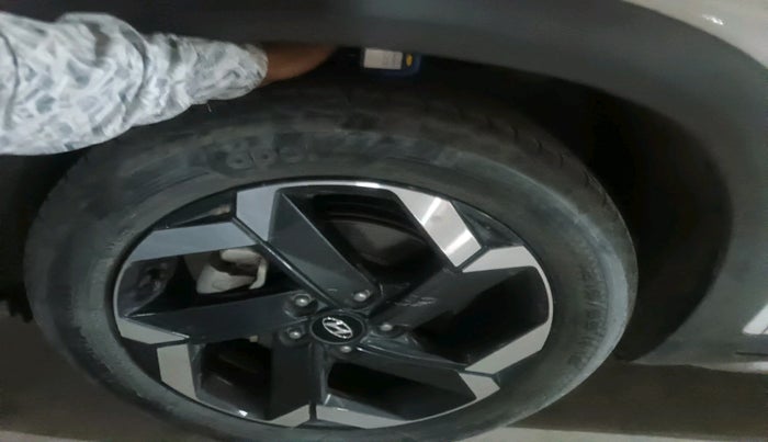 2021 Hyundai ALCAZAR PLATINUM 1.5 MT 7STR, Diesel, Manual, 18,457 km, tyre