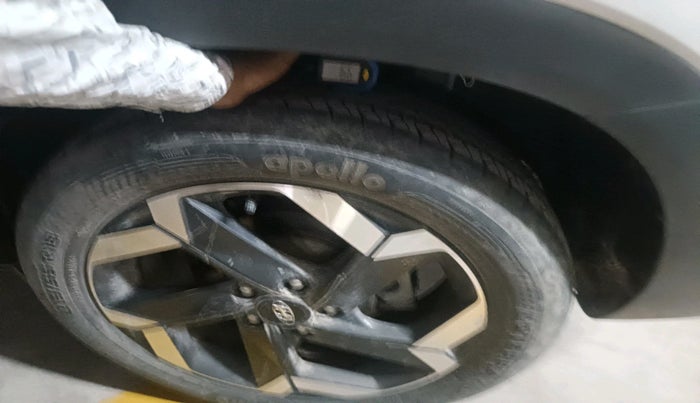 2021 Hyundai ALCAZAR PLATINUM 1.5 MT 7STR, Diesel, Manual, 18,457 km, tyre